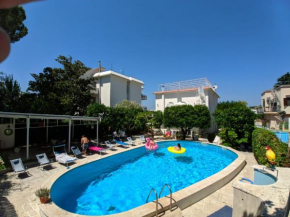 Отель Villa Sorrento  Мета